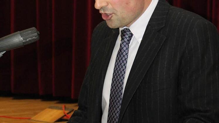 Von den Kandidaten stellt sich zunächst MdL Martin Schöffel (Wunsiedel) vor ...