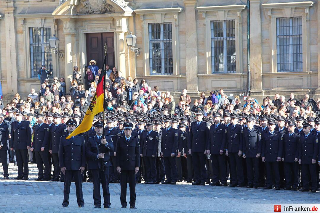 Bundespolizei-Anwärter in Bamberg vereidigt