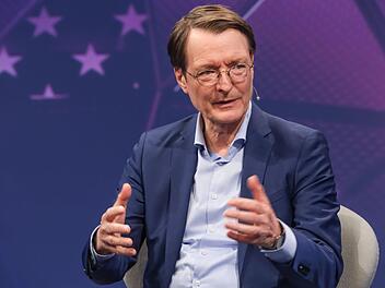 Karl Lauterbach will, dass Deutschland in der Außenpolitik eine aktive Rolle einnimmt.