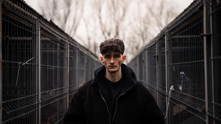 Tierschutz-Influencer Nathan Goldblat reist nach Rum&auml;nien.