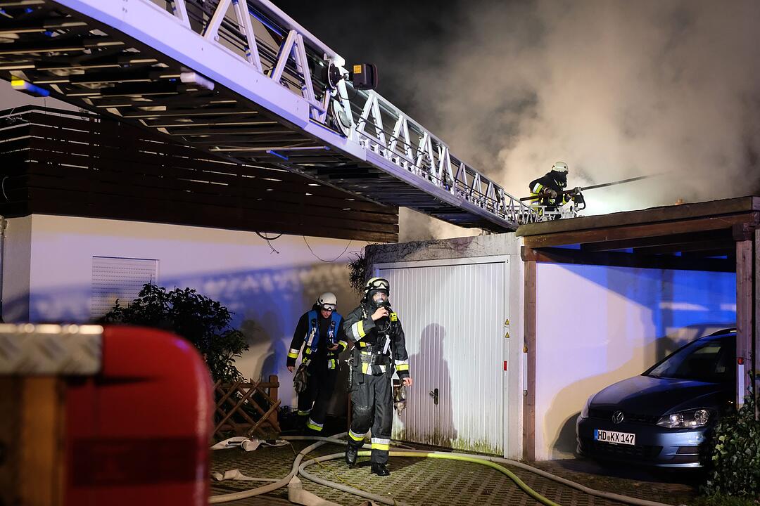 Nürnberger Gaststätte geht in Flammen auf: Anwohner evakuiert