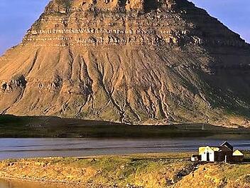 Faszinierende Einsamkeit auf den Lofoten  Foto: Edgar Krapp