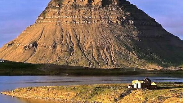 Faszinierende Einsamkeit auf den Lofoten  Foto: Edgar Krapp