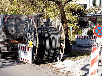 Kitzingen: Marktstefter Stra&szlig;e f&uuml;r l&auml;ngere Zeit gesperrt - wegen Erneuerung von Hausanschl&uuml;ssen