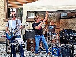 Den Abschluss bei den Sommerkonzerten am Viehmarkt macht in diesem Jahr die Band „Double U.C. “
