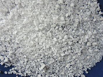 In einem bestimmten Edel-Salz steckt nachweislich häufig Mikroplastik. Die Verunreinigung lässt sich auf die Verschmutzung der Meere zurückführen.  Symbolbild: pixabay.com