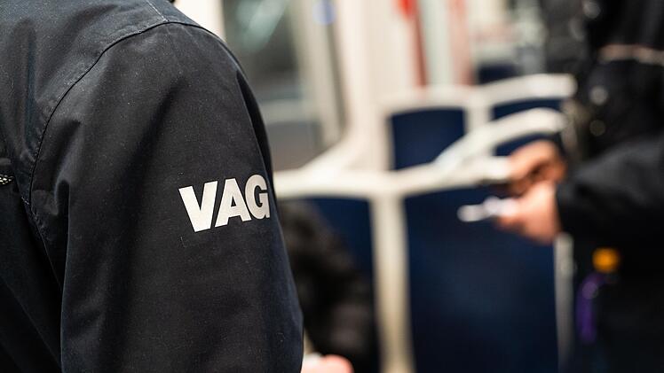 Coronavirus - 3G Kontrollen im Nürnberger ÖPNV