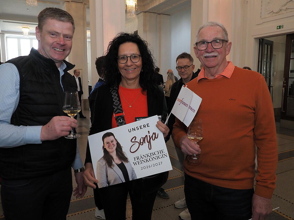 Die 68. Fr&auml;nkische Weink&ouml;nigin wurde gekr&ouml;nt.