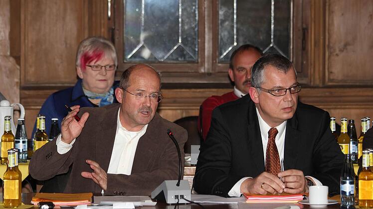 Liselotte Schmitt schaffte es nicht, erneut in den Stadtrat gewählt zu werden. Im Gegensatz zu ihren CSU-Parteifreunden Holger Lehnard, Thomas Schuster und Thomas Werner (von links).  Foto: Archiv/Michael Gründel