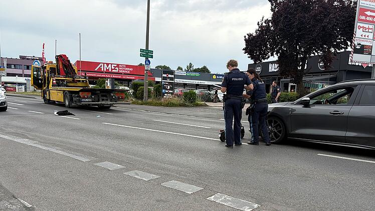 Schweinfurt: E-Scooter-Fahrer (16) schwer verletzt - Notarzteinsatz