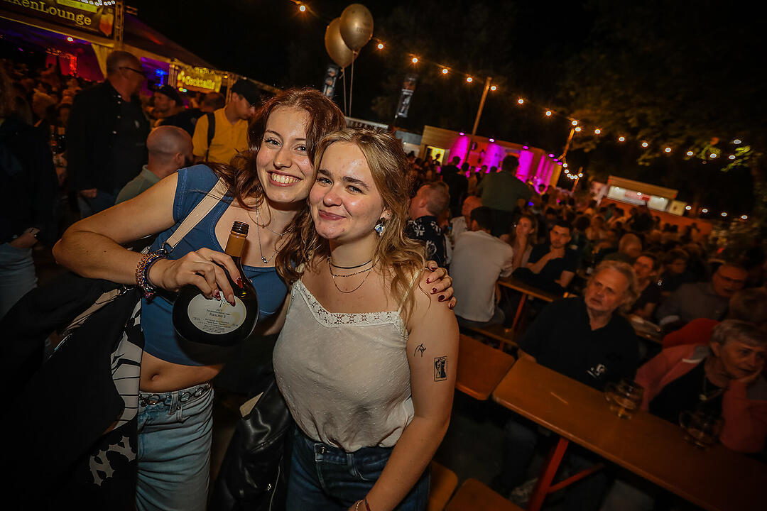 Impressionen vom größten Weinfest in Franken!
