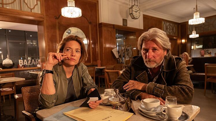 Lu Frey (Patricia Aulitzky) und Hubert Mur (Michael Fitz) halten wenig von der Arbeitsweise des jeweils anderen.