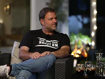 Martin Rütter hatte eine schwere Kindheit. Heute habe der Hundeprofi "Frieden geschlossen".