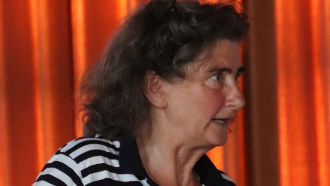 Ulrike Hartmann-Mitz hielt einen Vortrag über Palmöl.