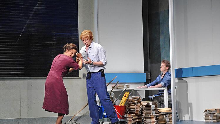 Szene aus Beethovens "Fidelio" am Landestheater Coburg in der Neuinszenierung von Rudolf FreyFoto: Andrea Kremper