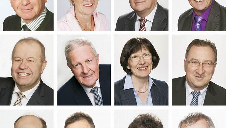 Die CSU/Landvolk-Fraktion ist die stärkste Gruppe im Coburger Kreistag (von oben links nach unten rechts): Rainer Mattern, Jürgen W. Heike, Elke Protzmann, Martin Mittag, Gerhard Ehrlich, Heidi Bauersachs, Rainer Marr, Udo Siegel, Hermann Bühling, Jürgen Petrautzki, Christine Heider, Gerd Mücke, Michael Möslein, Wolfgang Schultheiß, Rolf Rosenbauer, Georg Ruppert, Walter Thamm, Friedrich Übelhack, Renate Schubart-Eisenhardt und Günter Benning.