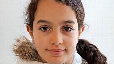 Fatines Eltern kommen beide aus Marokko: "Zu Hause reden wir nicht so viel über Politik, sondern mehr über die Schule und andere Sachen. Ich finde es toll, wenn Ausländer in die Politik gehen." Foto: Barbara Herbst