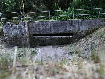 Der Markt Nordhalben muss sein bestehendes Regenüberlaufbecken erweitern. Foto: Archiv/Hendrik Steffens