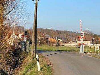 Hier bei Rothwind  soll eine zehn Meter hohe Brücke im Zuge der Umgehung entstehen. Zwei Familien wären besonders betroffen. Jetzt gibt es einen Alternativ-Vorschlag. Foto: Jürgen Gärtner