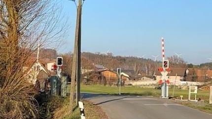 Hier bei Rothwind  soll eine zehn Meter hohe Brücke im Zuge der Umgehung entstehen. Zwei Familien wären besonders betroffen. Jetzt gibt es einen Alternativ-Vorschlag. Foto: Jürgen Gärtner