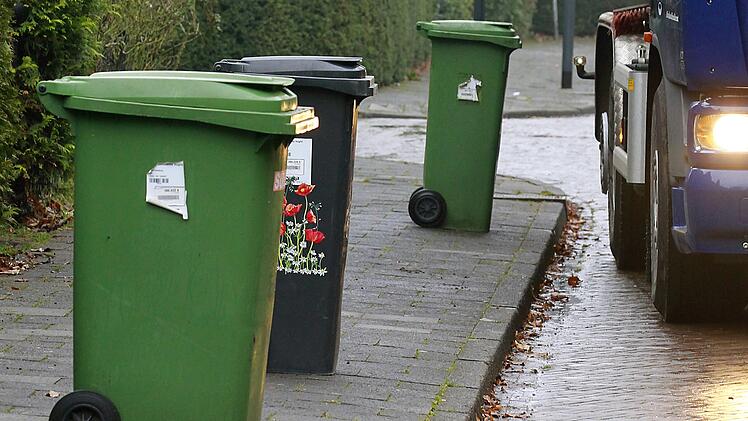 Tierhilfe Schweinfurt beschreibt furchtbaren Fall - einfach über die Mülltonne entsorgt