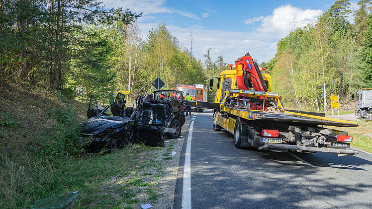 Mehrere Verletzte nach schwerem Verkehrsunfall in Ipsheim