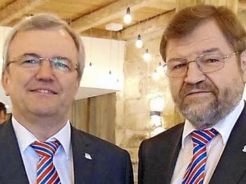 Die beiden Jubilare Rainer Lang (links) und Wolfgang Holler Foto: Petra Malbrich