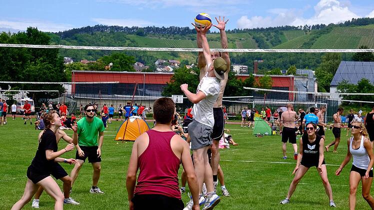 Das Volleyballturnier des TV/DJK Hammelburg. Foto: Gerd Schaar