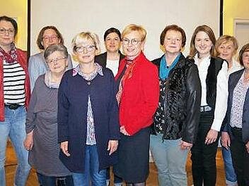 Der neu gewählte Kreisvorstand der Frauenunion mit Vorsitzender Sybille Fugmann (Mitte)  Foto: Heike Schülein