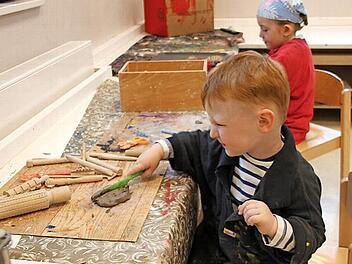 Bei der Einweihung des Hauses des Kindes hatten auch die Kleinen mächtig Spaß. Fotos: Veronika Schadeck
