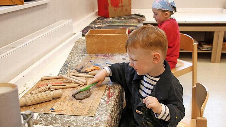 Bei der Einweihung des Hauses des Kindes hatten auch die Kleinen mächtig Spaß. Fotos: Veronika Schadeck
