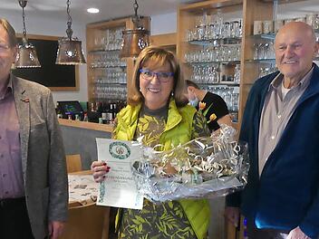 Ehrenvorsitzende Marga Eckert ist seit 50 Jahren Mitglied im Fränkische-Schweiz-Verein.