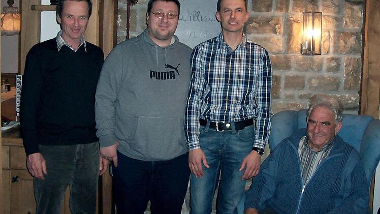 Im Aufsichtsrat sitzen auch weiterhin Hans Hummel, Matthias Töpfer, Jürgen Bischoff und Bernhard Günther (sitzend). Foto: Marina Zimmermann