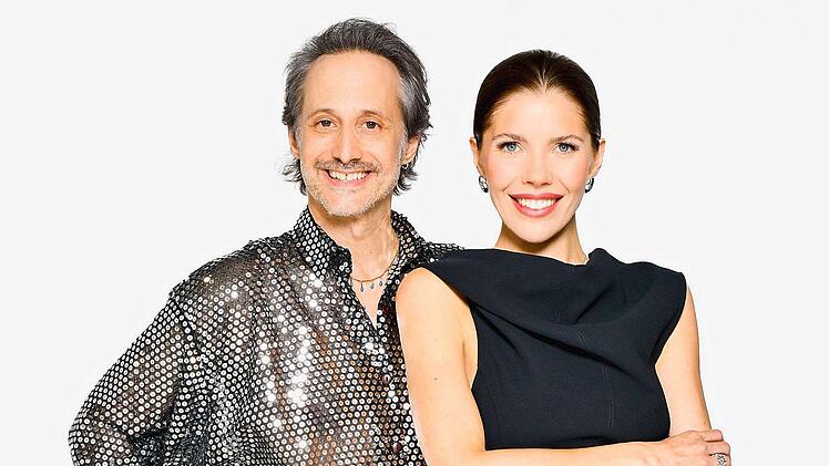 Michael Ostrowski und Victoria Swarovski moderieren im Mai den Eurovision Song Contest.