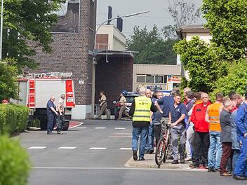 In dem Schaeffler-Werk in Eltmann war es am Montagvormittag zu einer schweren Explosion gekommen. Alle Mitarbeiter des Werkes mussten daraufhin kurzzeitig ihre Arbeitsplätze verlassen.  Foto: René Ruprecht