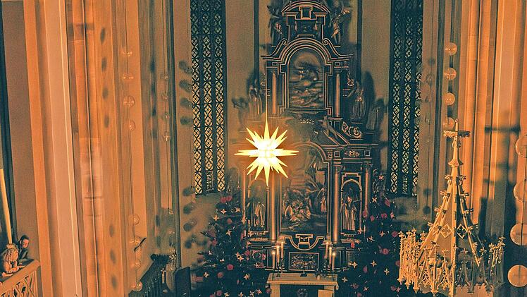 Stimmungsvolle Konzerte sind garantiert, wenn die Musiker des Markgraf-Georg-Friedrich-Gymnasiums auftreten. Das Foto entstand beim Adventskonzert 2023.