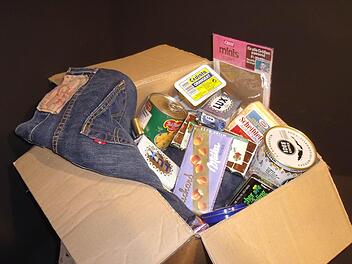 In der Ausstellung findet sich natürlich auch ein "nachgebautes" Westpaket. Fotos: Anette Schreiber