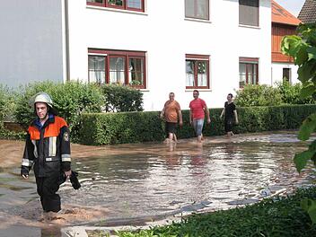 Hauptstraße in Creidlitz nach dem StarkregenFotos: Michael Stelzner