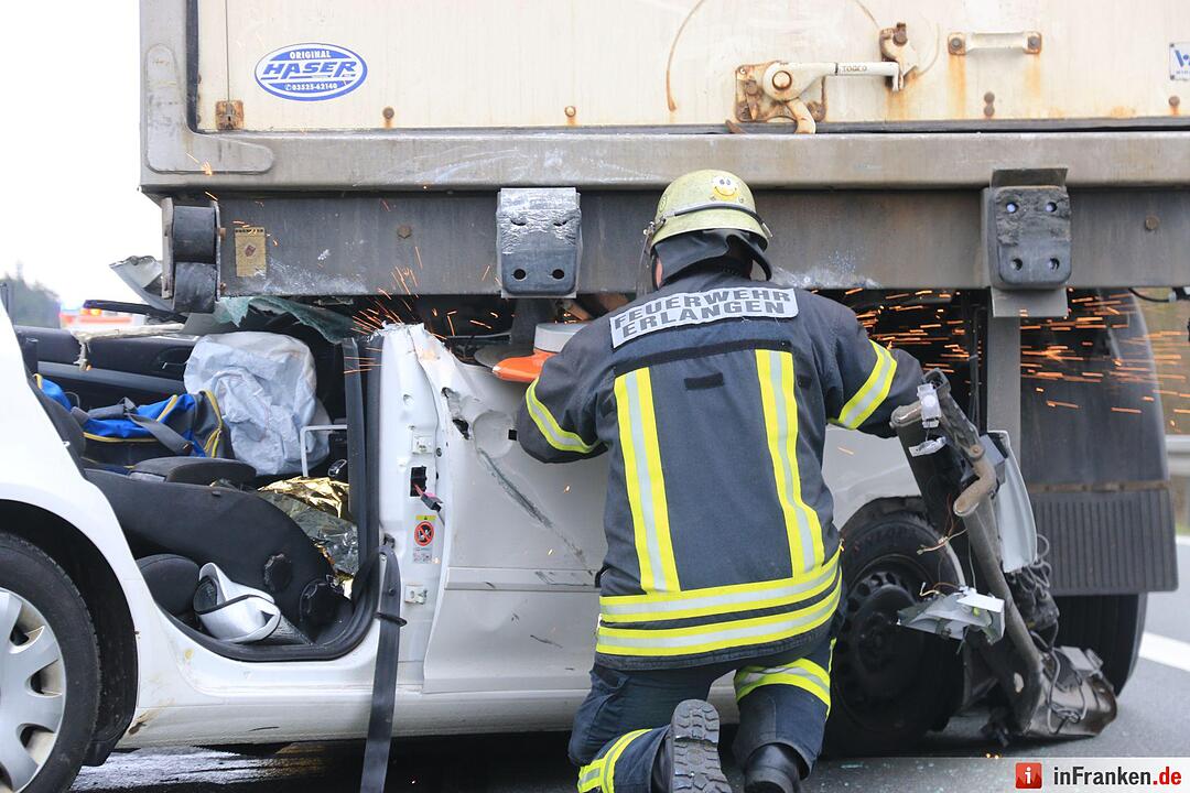 Lkw-Unfall auf der A3 bei Erlangen