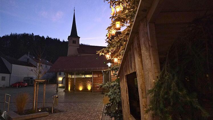 Das Projekt Dorfplatz ist wohl der größte Brocken im Sulzthaler Haushalt der zurückliegenden Jahren gewesen. Foto: Gerd Schaar/Archiv