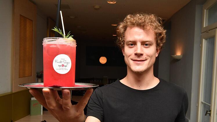 Frucht-Siggis mit hausgemachten Limonaden. Fotos: Ronald Rinklef