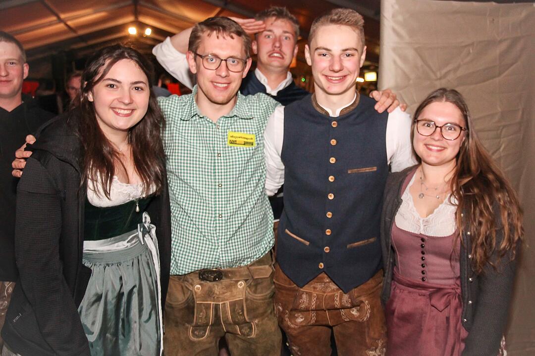 Die Partyband "highline" sorgte f&uuml;r gute Stimmung.