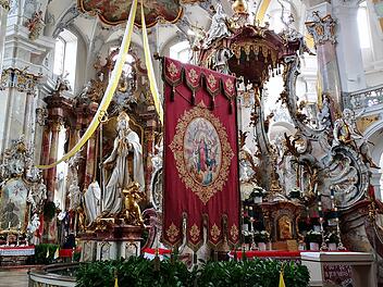Der Wallfahrtsgottesdienst in der Basilika in Vierzehnheiligen für die  Wallfahrer der Pfarreiengemeinschaft  Am Kreuzberg findet  statt, Foto: Marion Eckert