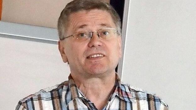 DGB-Kreisvorsitzender Wolfgang Schmitt spricht sich für einen Kurswechsel in der Rentenpolitik aus. Foto: K.- H. Hofmann