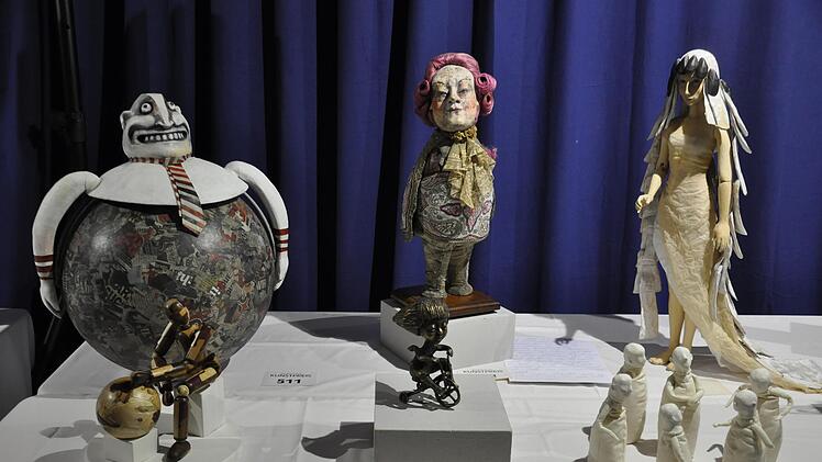 Die Exponate  wurden 2017 für die Kategorie "Experimentelle Puppenkunst" eingereicht.