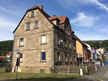 Folterhaus: In der Kulmbacher Obdachlosenunterkunft in der Hermann-Limmer-Straße wurde am 6. Januar ein junger Mann zwei Stunden lang gequält. Stephan Tiroch