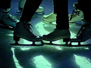 Hofer Eisdisco findet am Freitag statt - Öffentlicher Nachmittagslauf wird verkürzt
