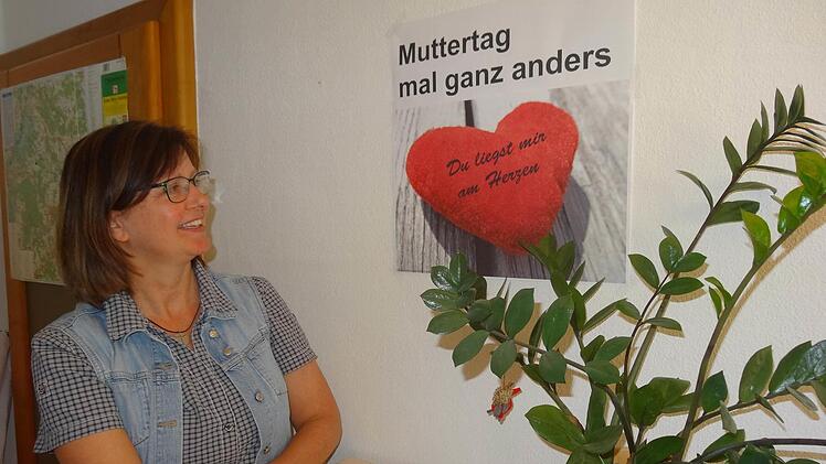 Muttertag einmal ganz anderes. Zu einem Familientag lädt die Familienseelsorgerin des Dekanat Bad Neustadt Evi Warnke am kommenden Sonntag ins Haus St. Michael nach Bad Königshofen ein. Foto: Eckert