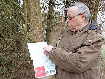 Rund um Bad Staffelstein dürfte der Wanderführer Wolfgang Hüttner fast alle Wege kennen.  Foto: Mirjam Stumpf
