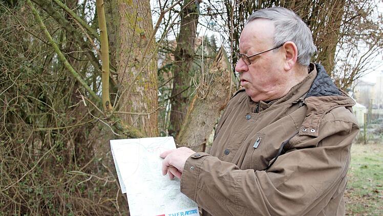 Rund um Bad Staffelstein dürfte der Wanderführer Wolfgang Hüttner fast alle Wege kennen.  Foto: Mirjam Stumpf